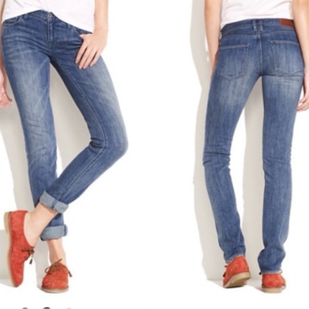 Madewell Rail Straight Leg Blue Jeans